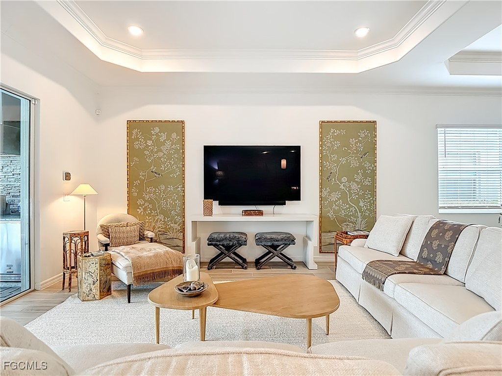 15919 Leaning Pine LN