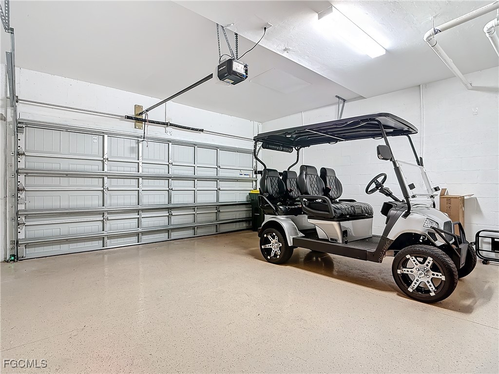 15903 Grassland LN 4411