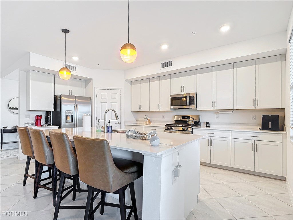 15903 Grassland LN 4411