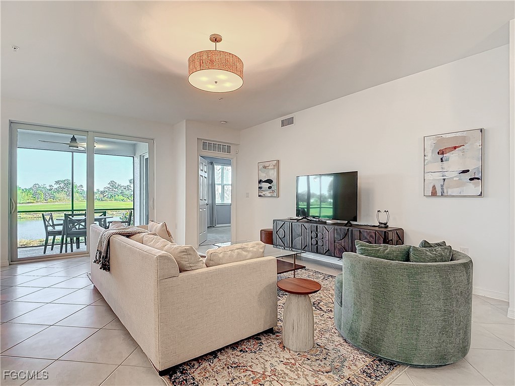 15903 Grassland LN 4411