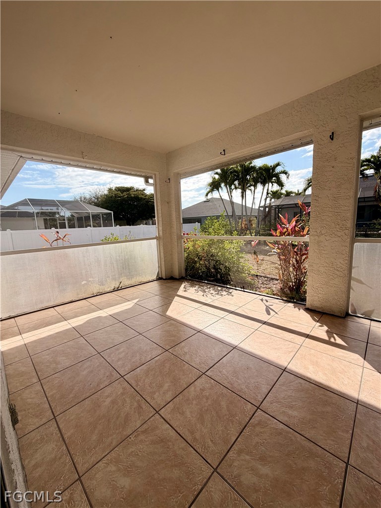 4620 SW 13th AVE