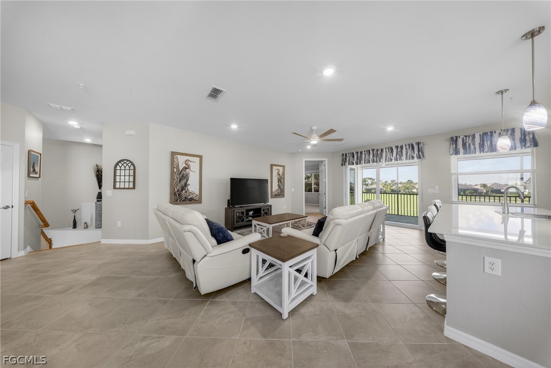 43282 Water Bird WAY 6322