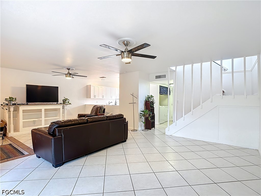 4293 Island Circle 4