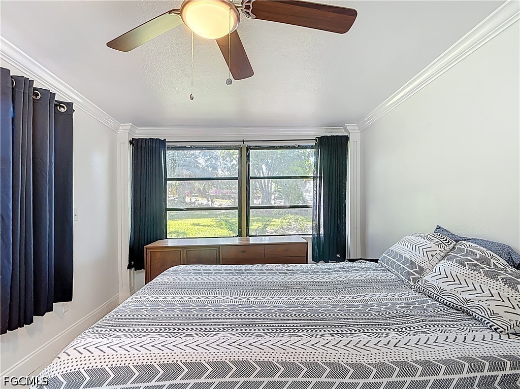 4293 Island Circle 4