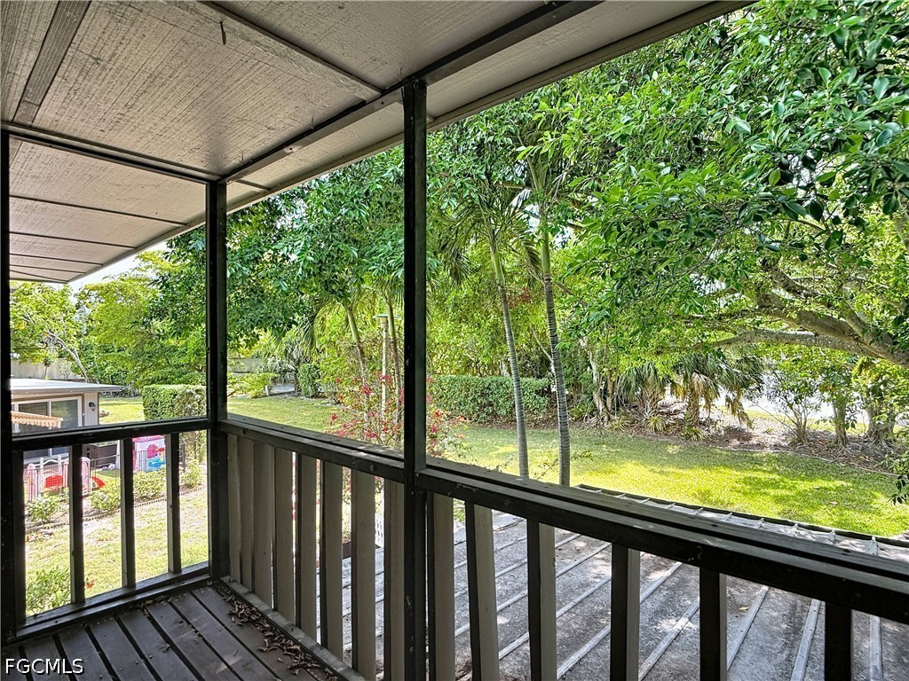 4293 Island Circle 4