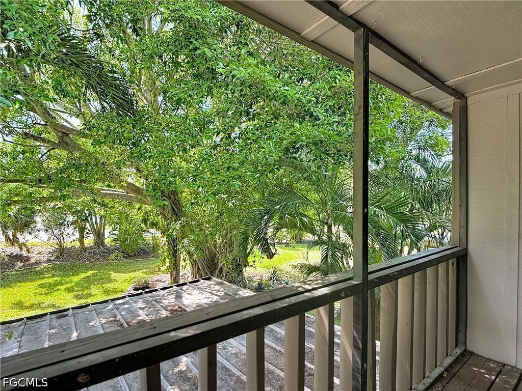 4293 Island Circle 4