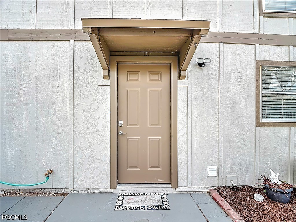 4293 Island Circle 4