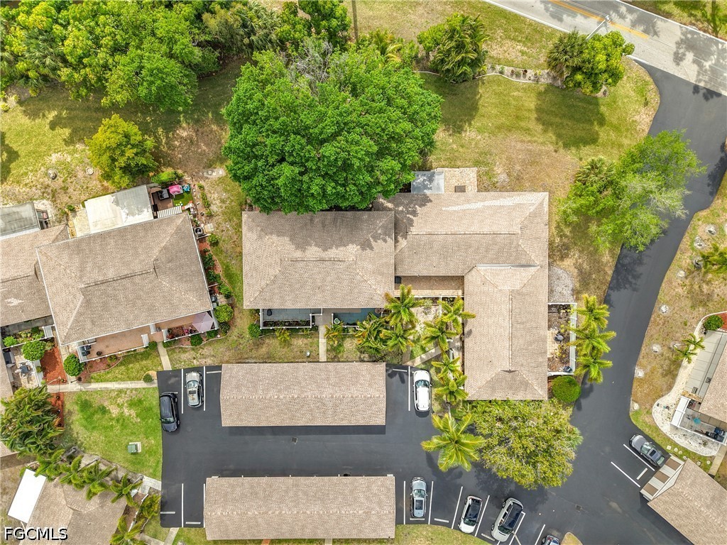 4293 Island Circle 4