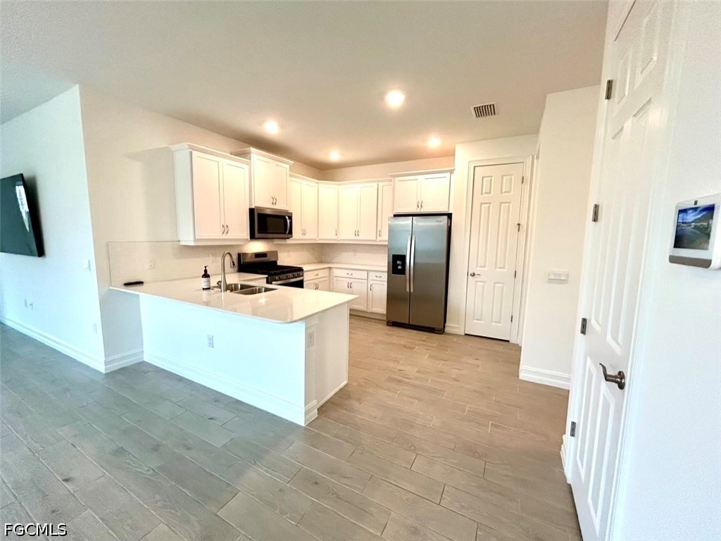 43806 Blue Heron LN