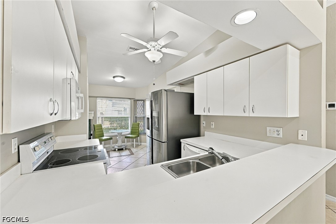 10808 King George LN 2602
