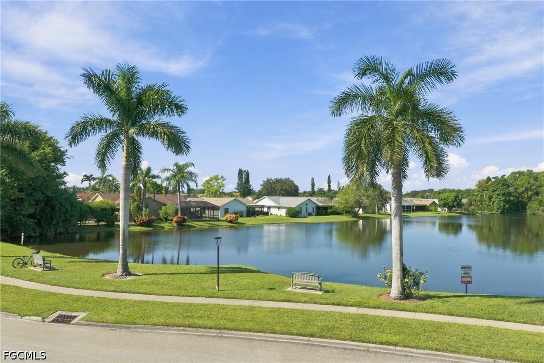 10808 King George LN 2602