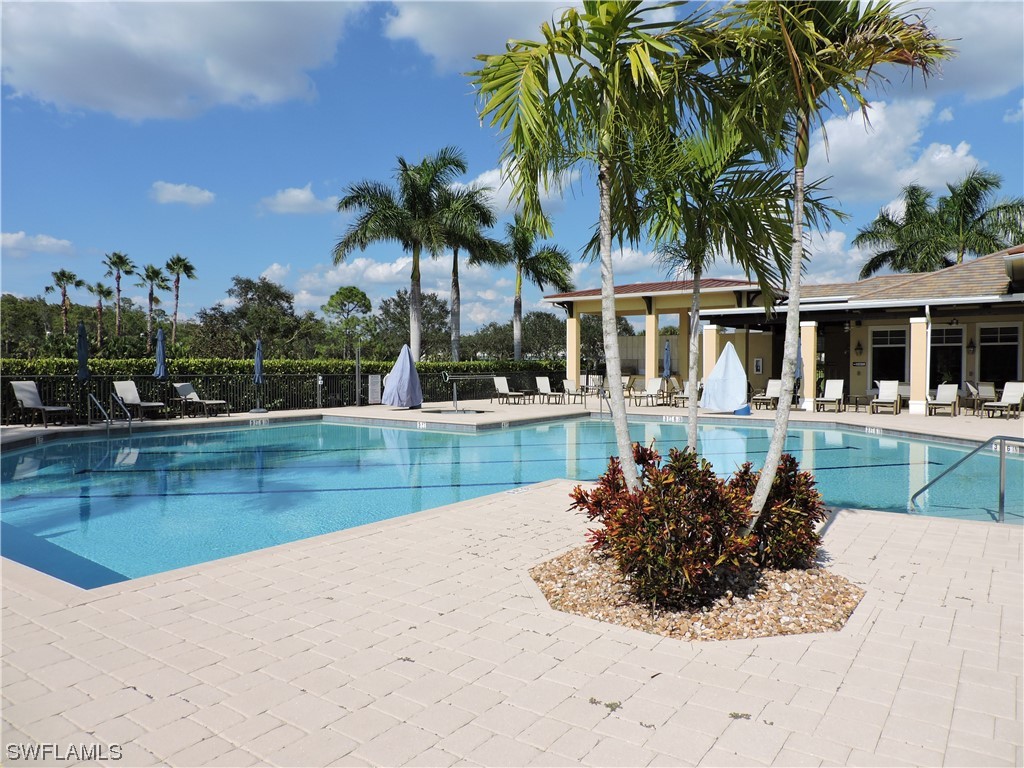 2841 Apple Blossom DR