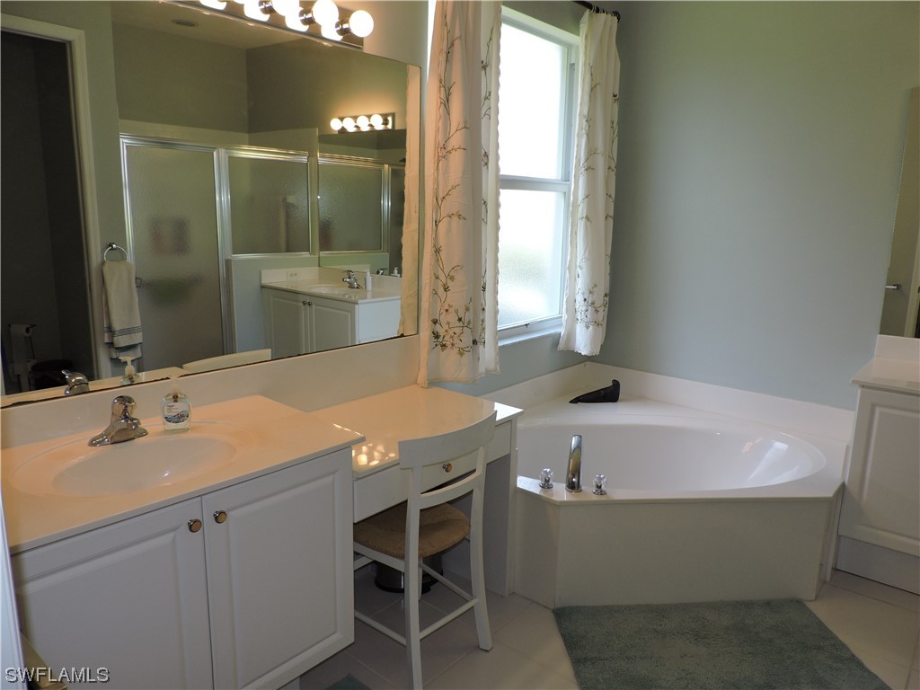 2841 Apple Blossom DR