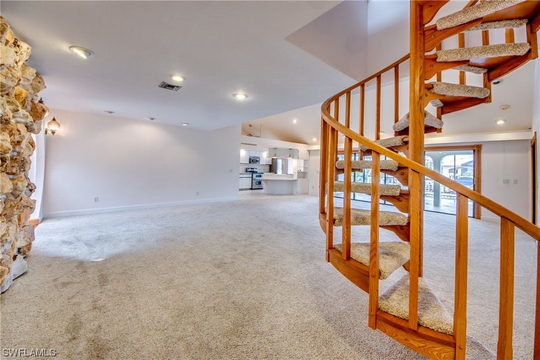 5036 SW 10th AVE
