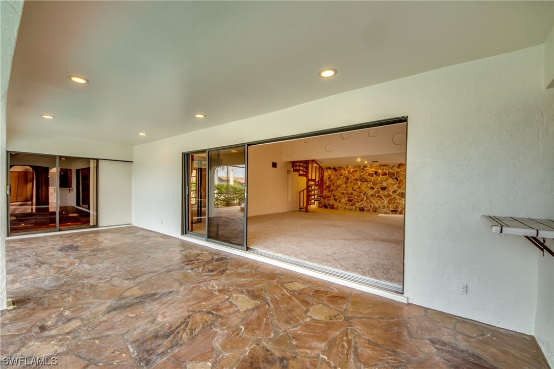 5036 SW 10th AVE