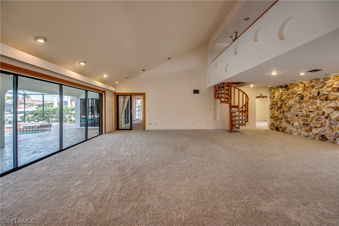 5036 SW 10th AVE