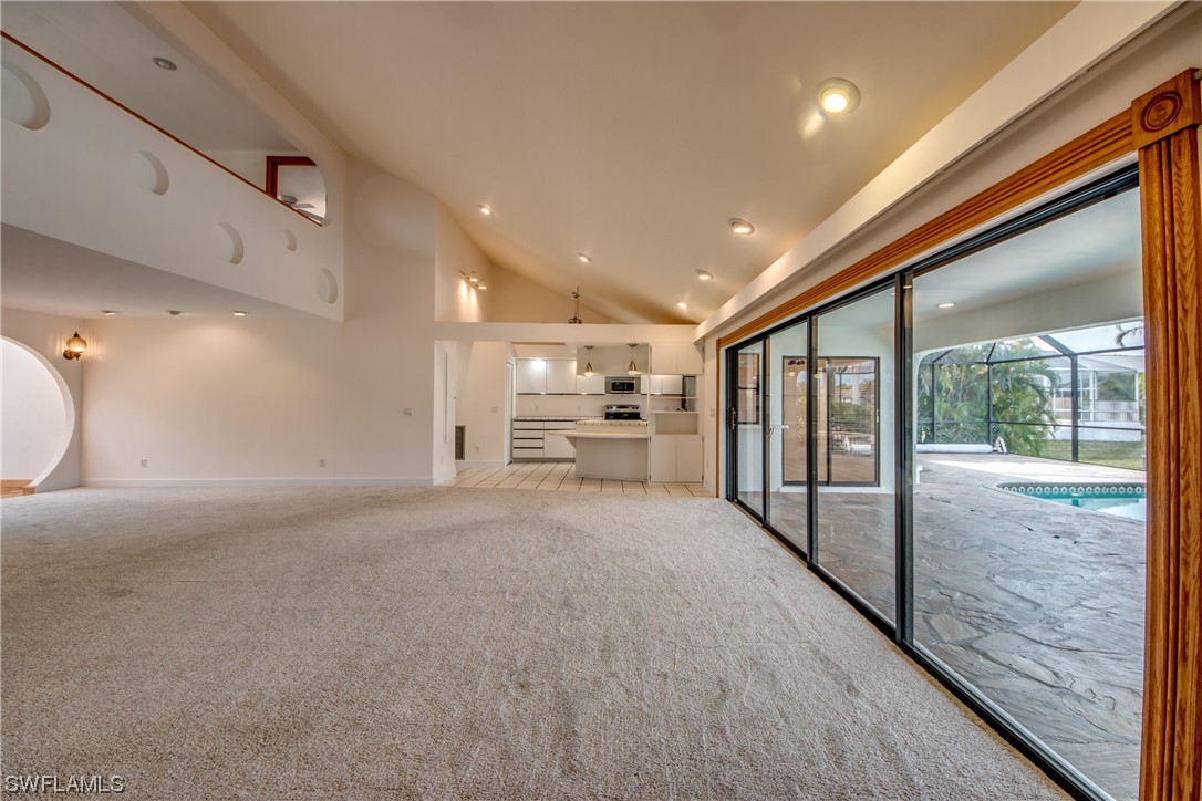 5036 SW 10th AVE