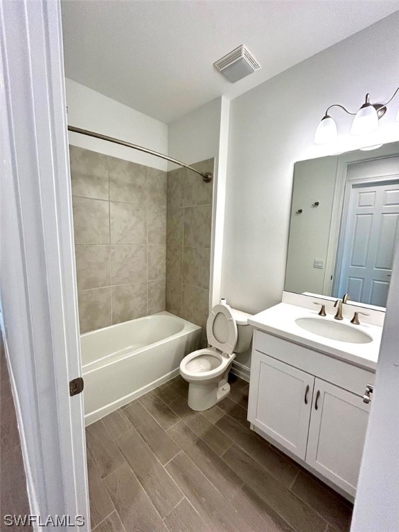 43806 Blue Heron LN