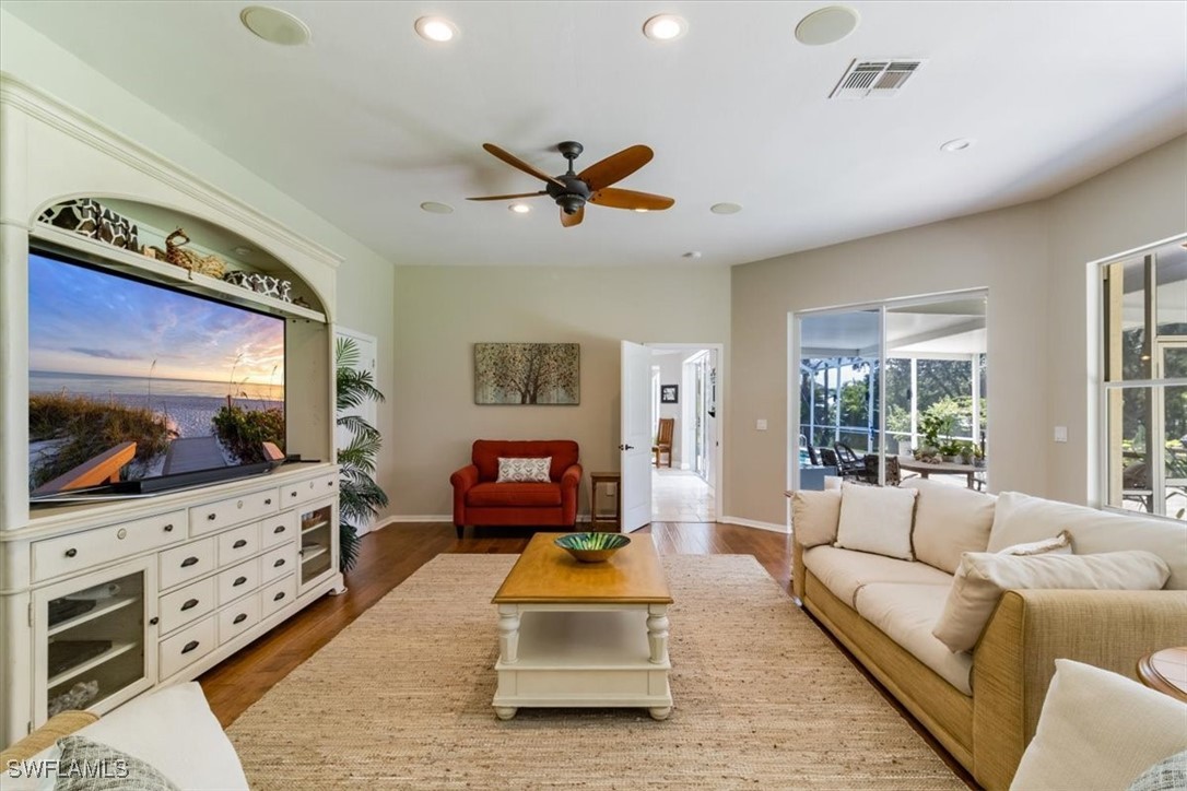 20150 Cypress Creek DR