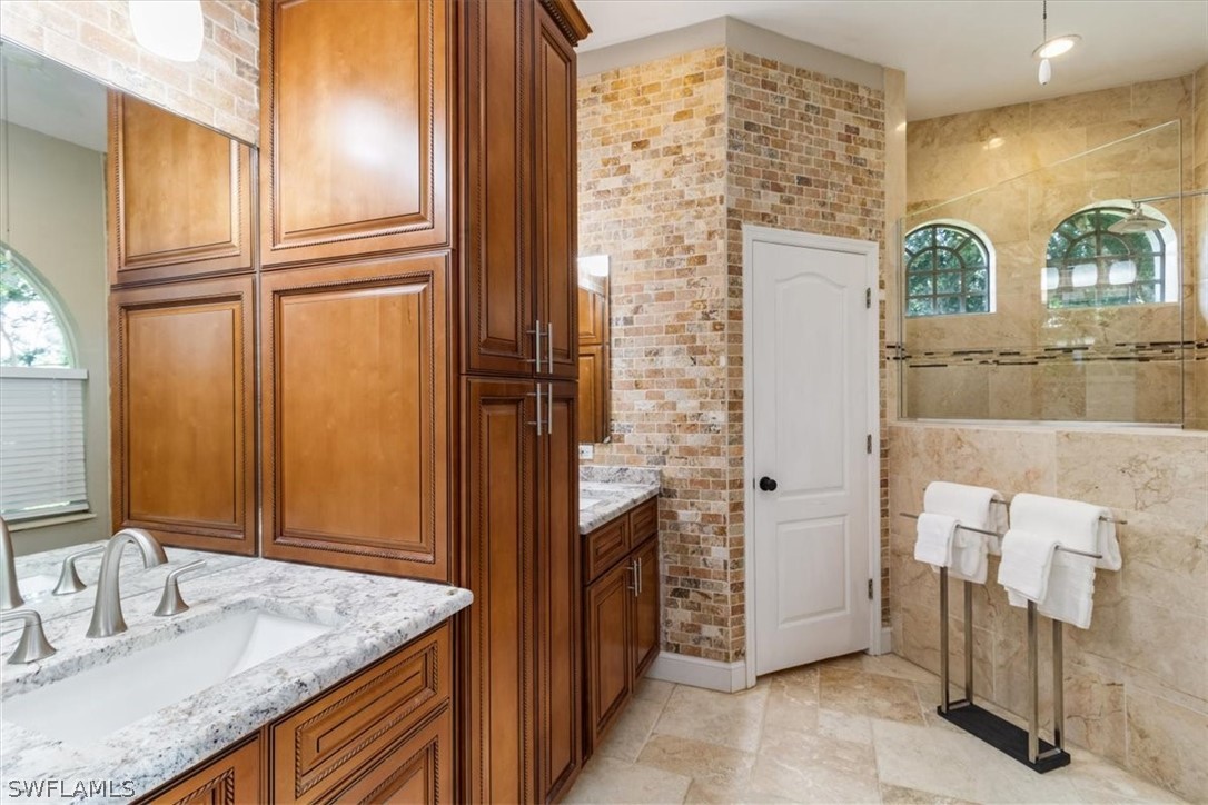 20150 Cypress Creek DR