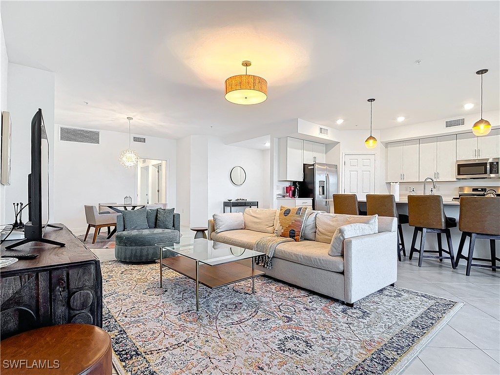 15903 Grassland LN 4411