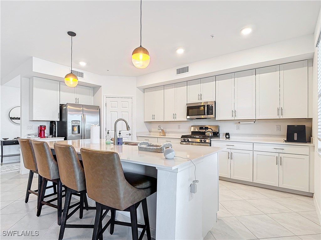 15903 Grassland LN 4411