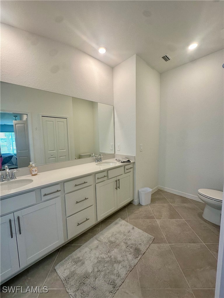 15265 Green Acres AVE 228