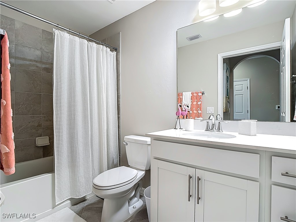 43981 Boardwalk Loop 2222