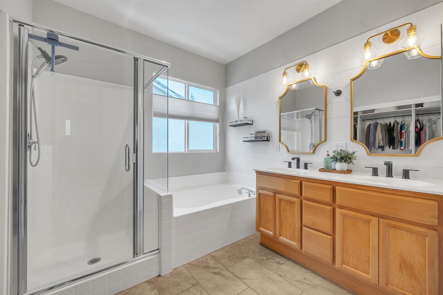 1524 Arroyo Madrone Lane