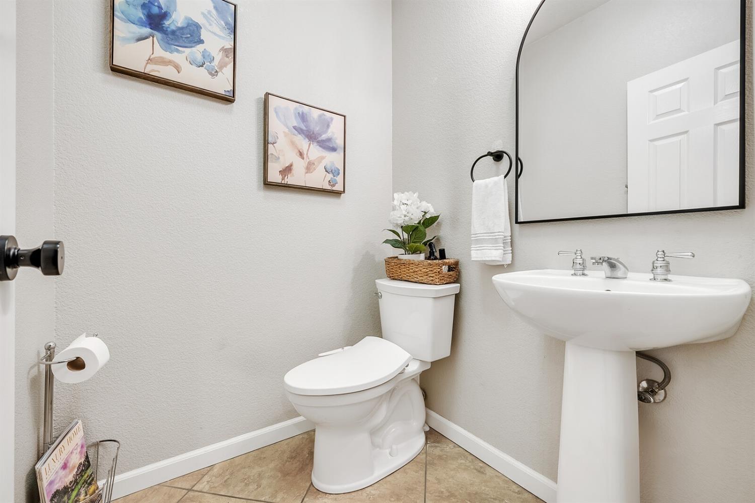 1524 Arroyo Madrone Lane