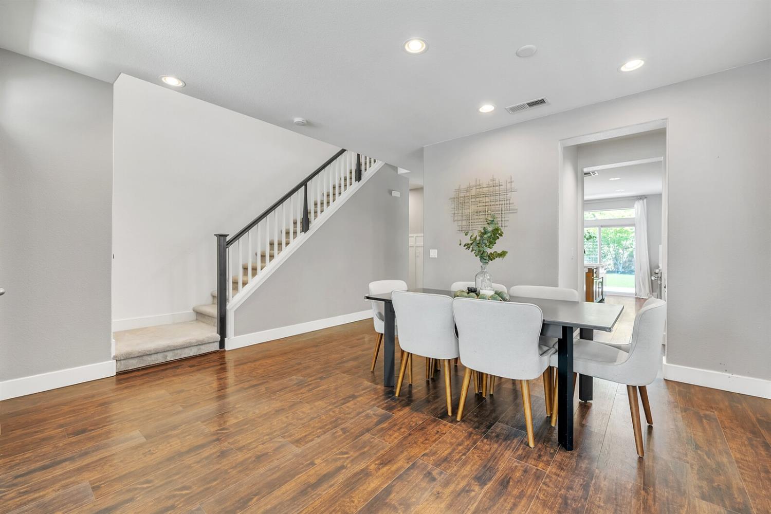 1524 Arroyo Madrone Lane