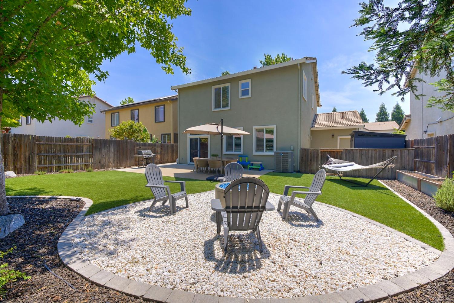 1524 Arroyo Madrone Lane