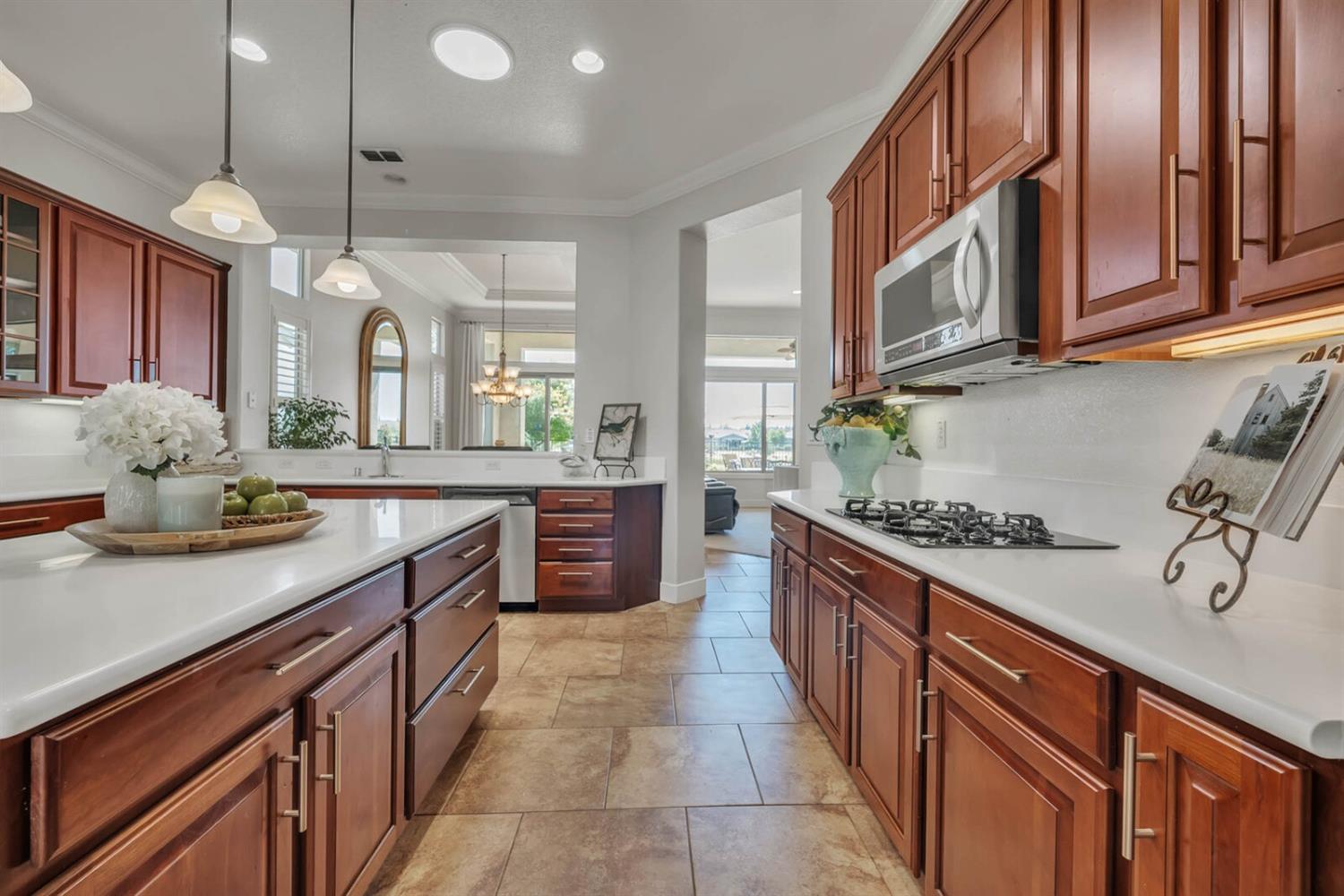 1221 Lasso Lake Lane