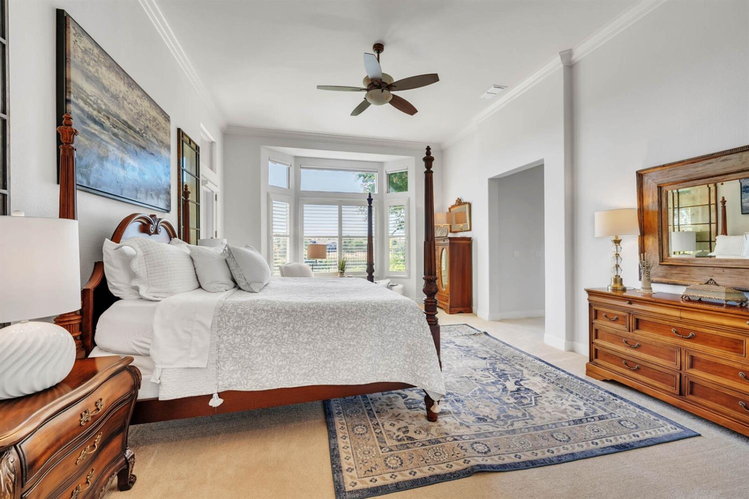 1221 Lasso Lake Lane