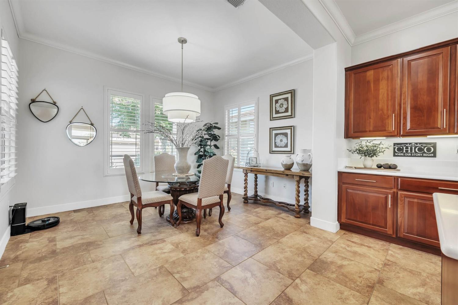 1221 Lasso Lake Lane