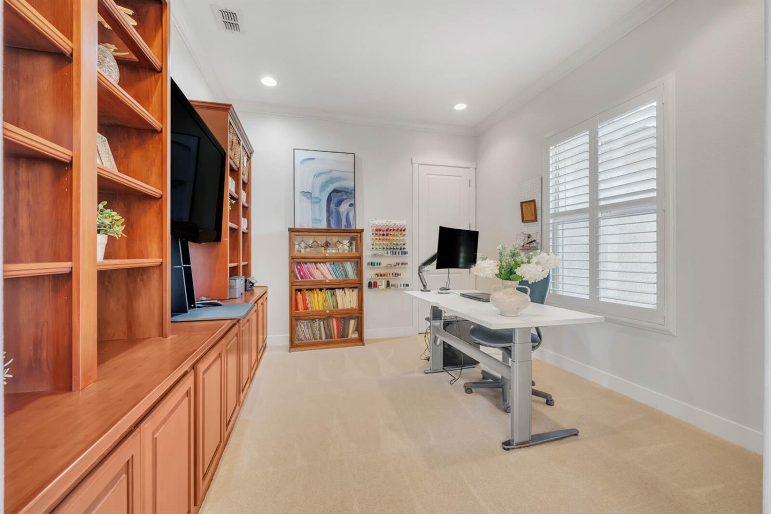 1221 Lasso Lake Lane