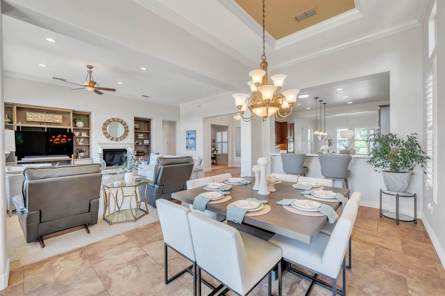 1221 Lasso Lake Lane