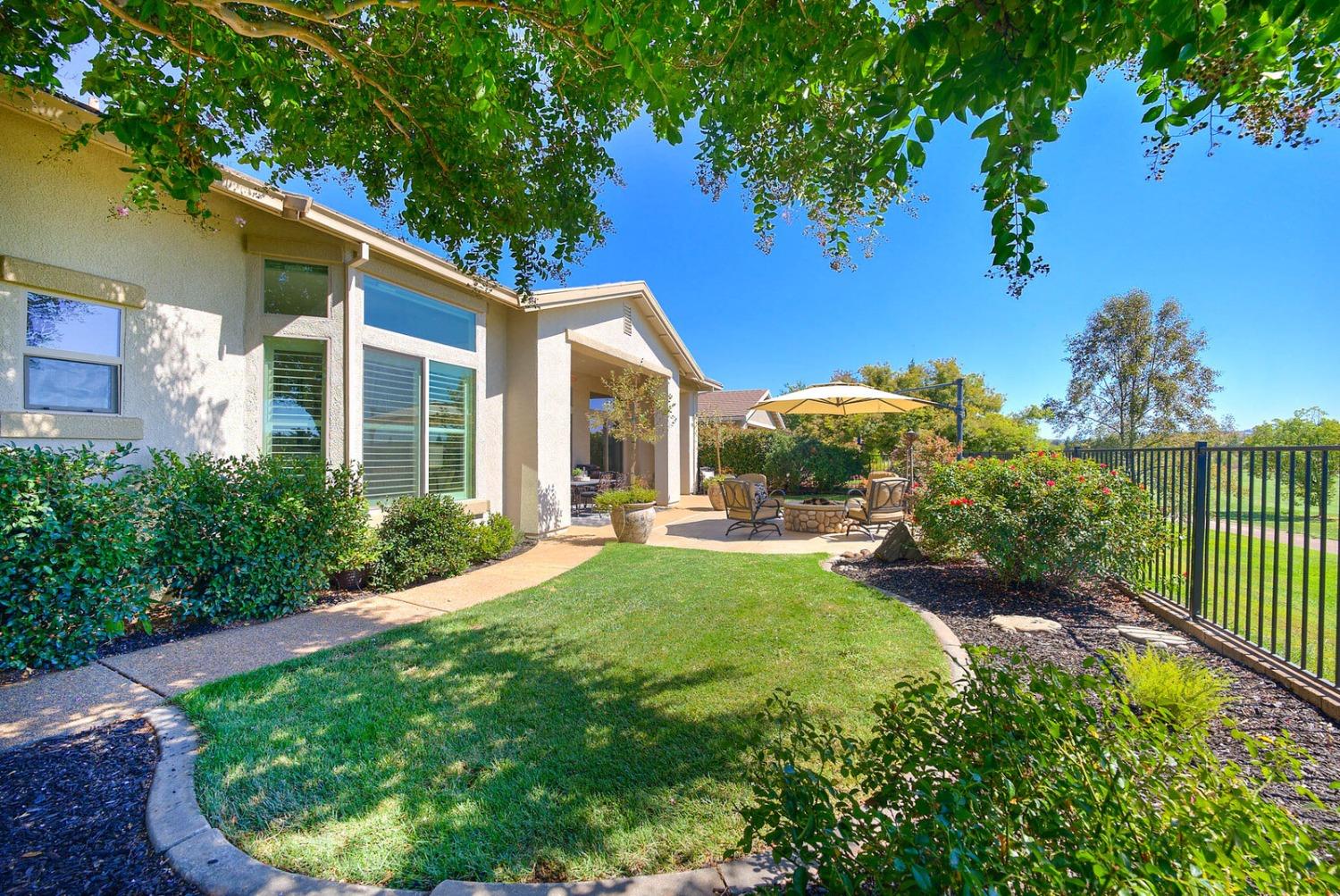 1221 Lasso Lake Lane