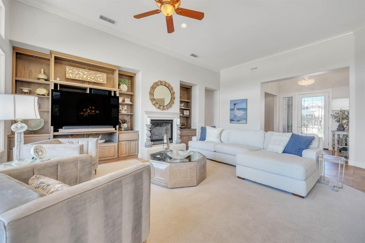 1221 Lasso Lake Lane