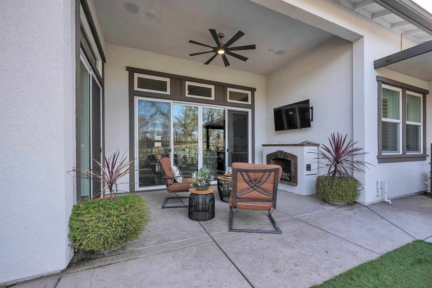 8851 Eureka Grove Circle