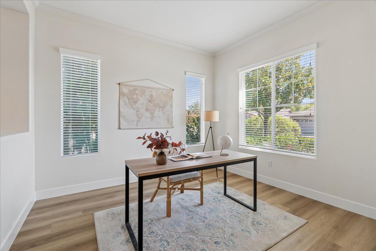 2835 Blue Heron Loop