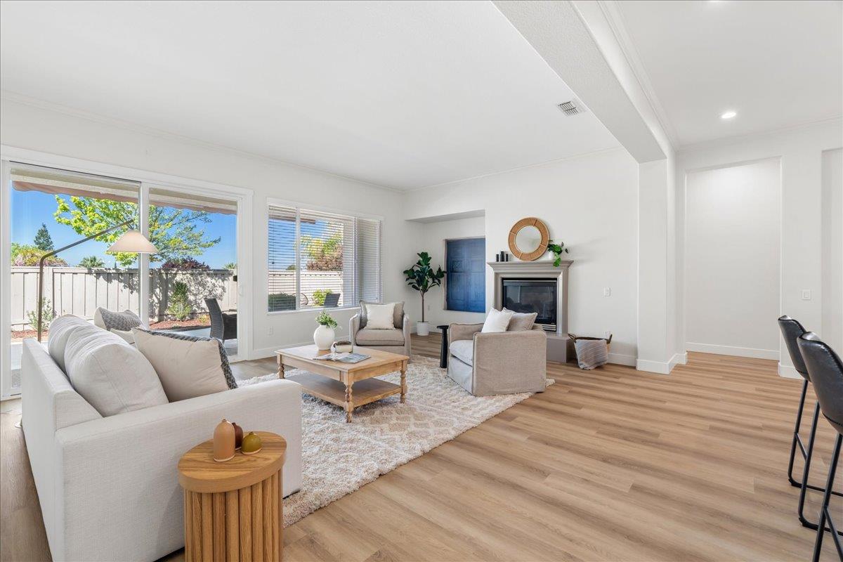 2835 Blue Heron Loop