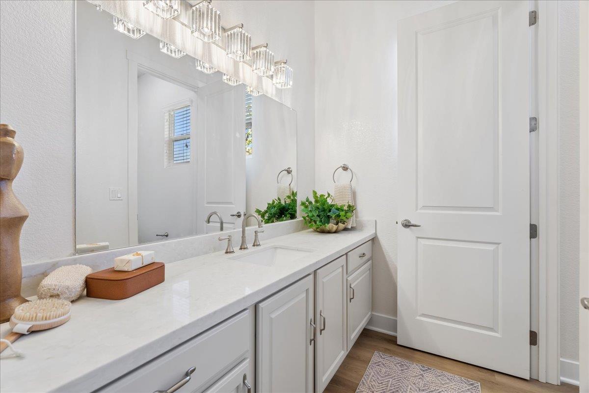 2835 Blue Heron Loop