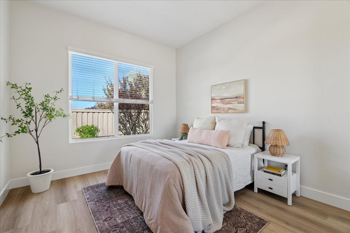 2835 Blue Heron Loop