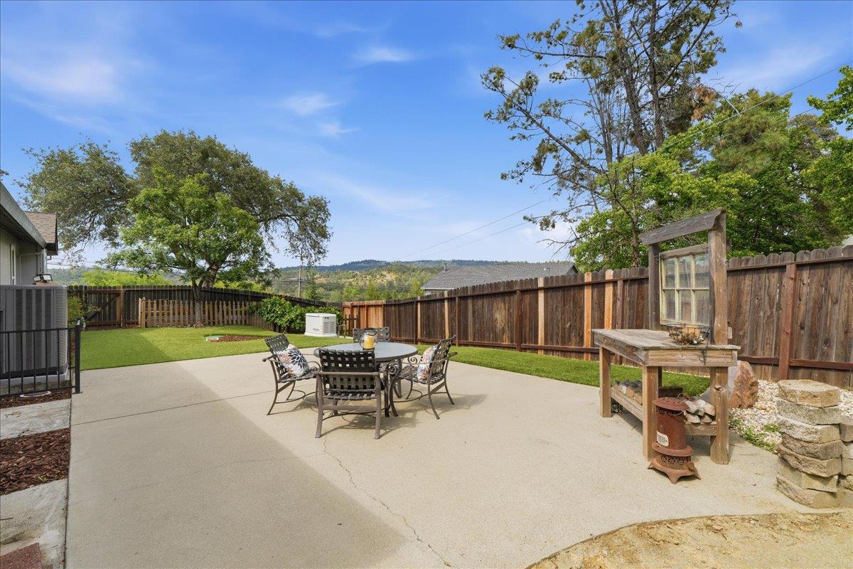 12400 Dry Creek Road