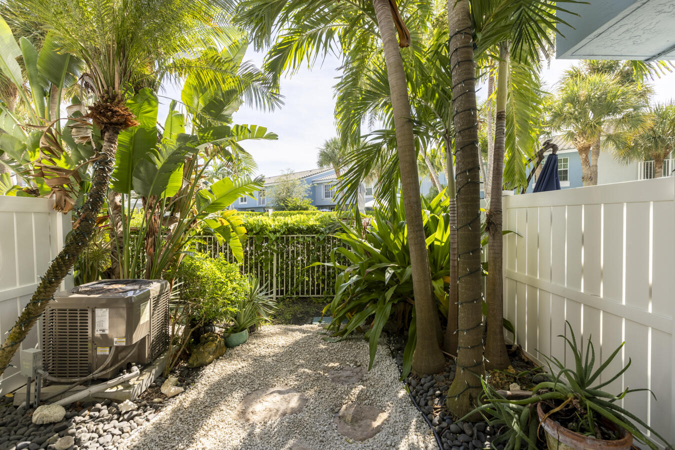 1006 Jeffery Street