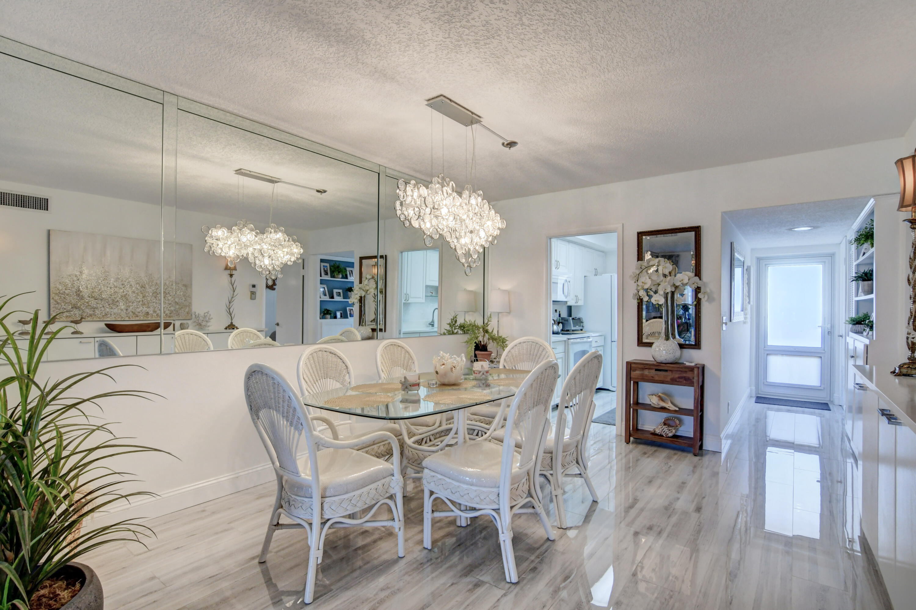 3301 Spanish 105 Trail Unit: 105