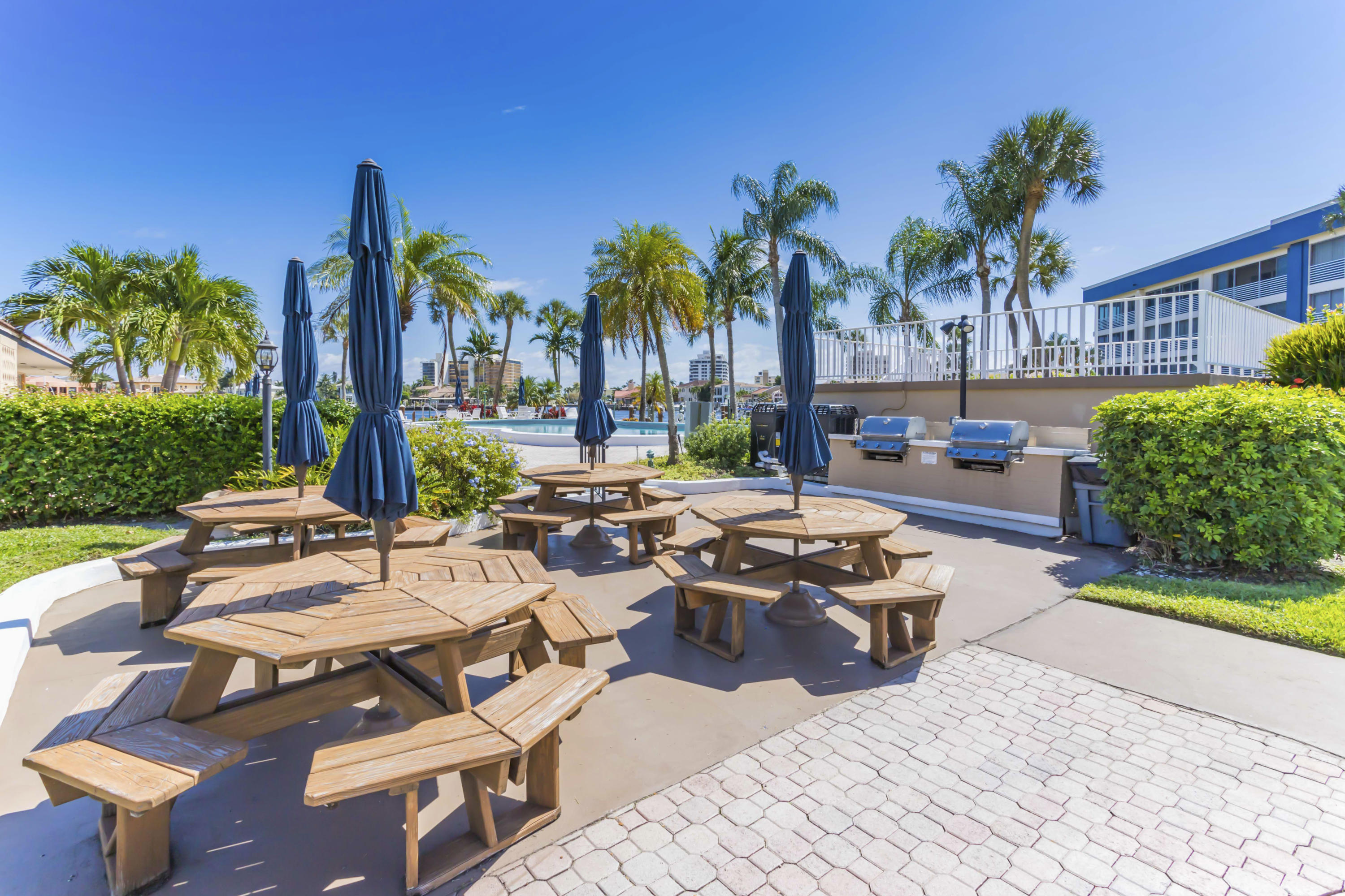 951 Spanish Circle Unit: 141-F