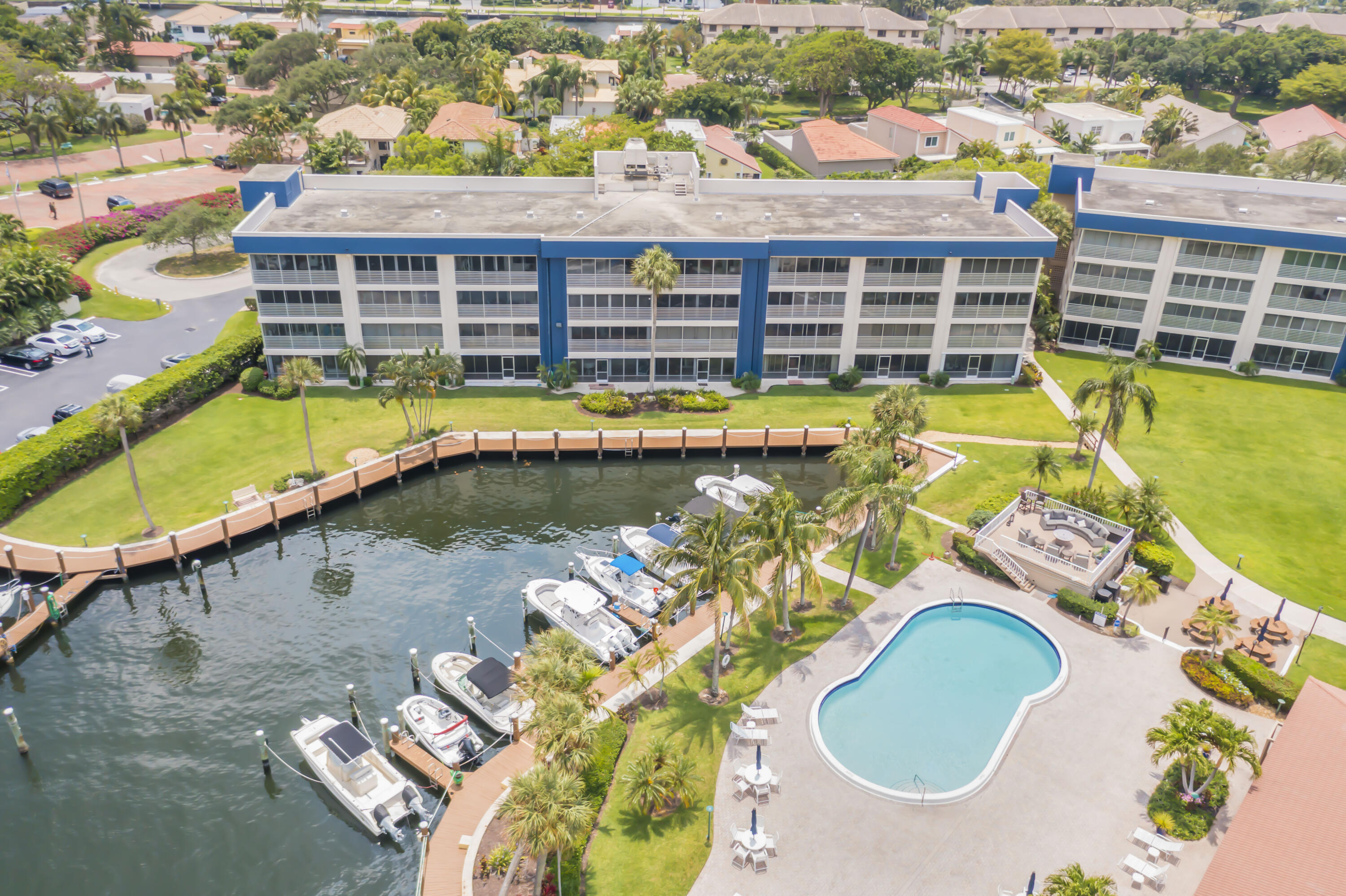 951 Spanish Circle Unit: 141-F