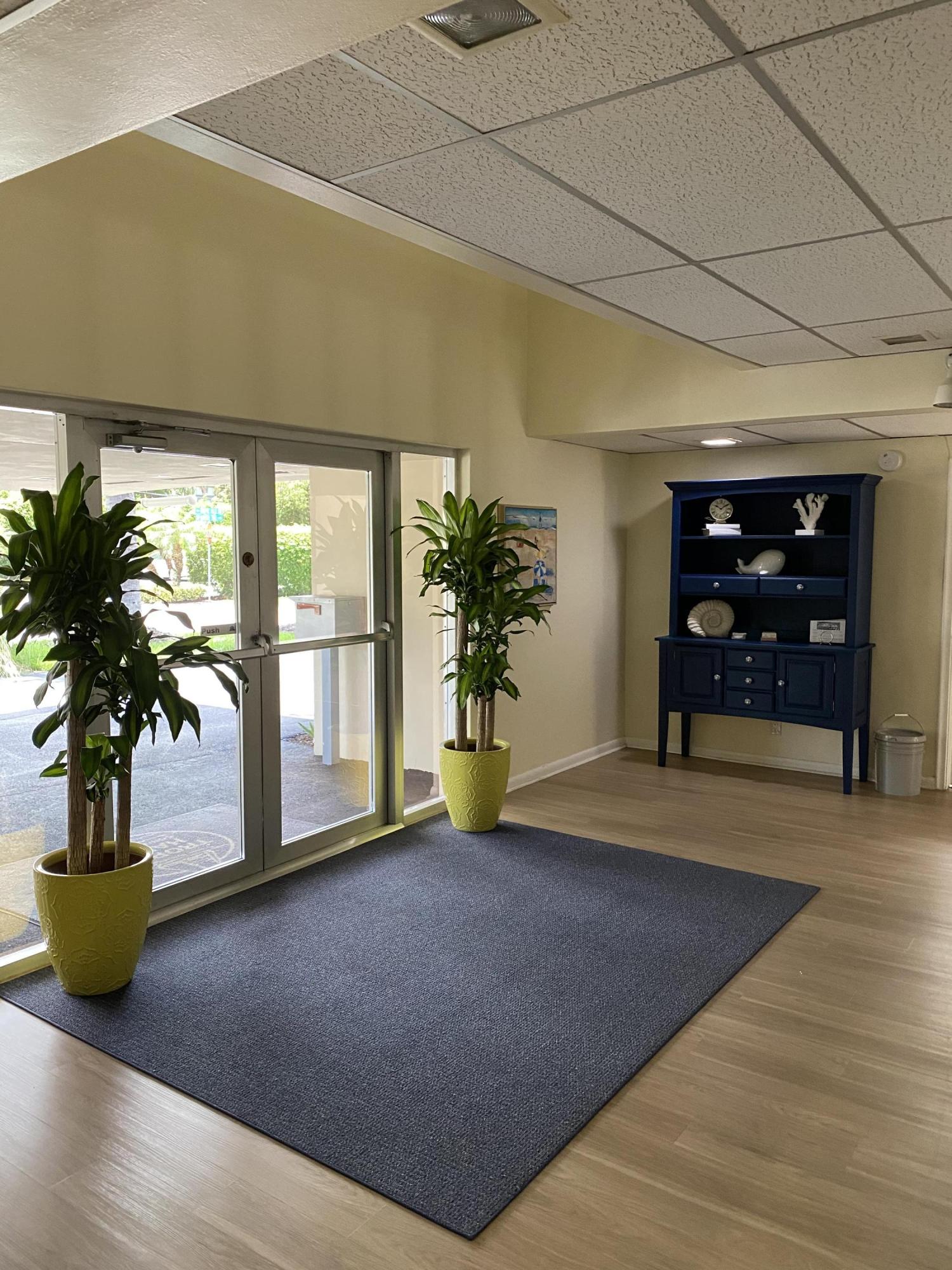 951 Spanish Circle Unit: 141-F